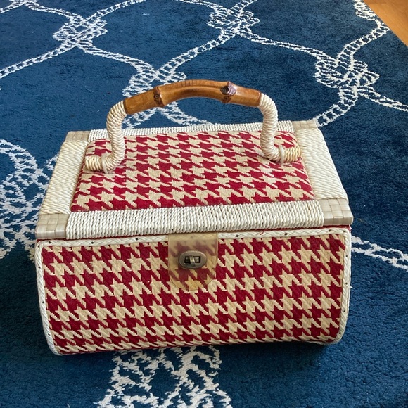 Vintage Singer Sewing Box - Picture 1 of 13